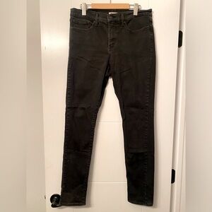 Levi’s 311 Shaping Skinny